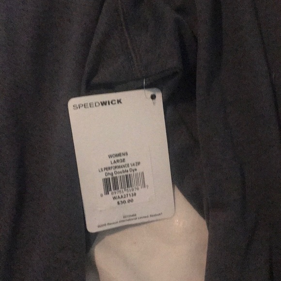 Brand new with tags Reebok sport long sleeve - Picture 2 of 3